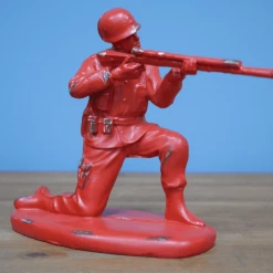 Dutch Brothers Soldier (Red)