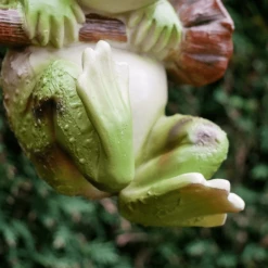 Dutch Brothers GENERAL GIFTS Garden Decor Frog Ornament