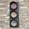 Giftworks GENERAL GIFTS Retro Traffic Light Vintage Gifts Clock