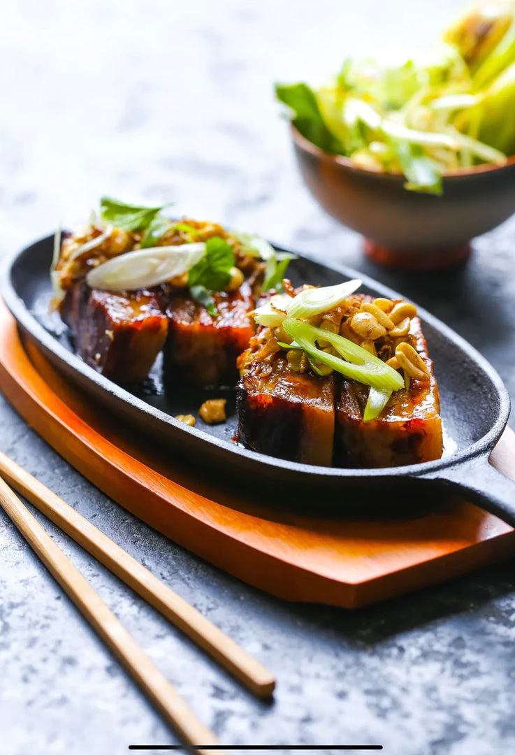 KitchenCraft World Of Flavours Oriental Iron Sizzle Platter 4 KitchenCraft World Of Flavours Oriental Iron Sizzle Platter