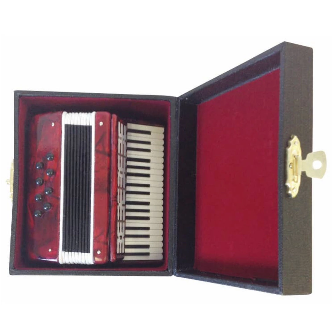 Faire Accordion Miniature With Case GENERAL GIFTS 4 Faire Accordion Miniature With Case GENERAL GIFTS
